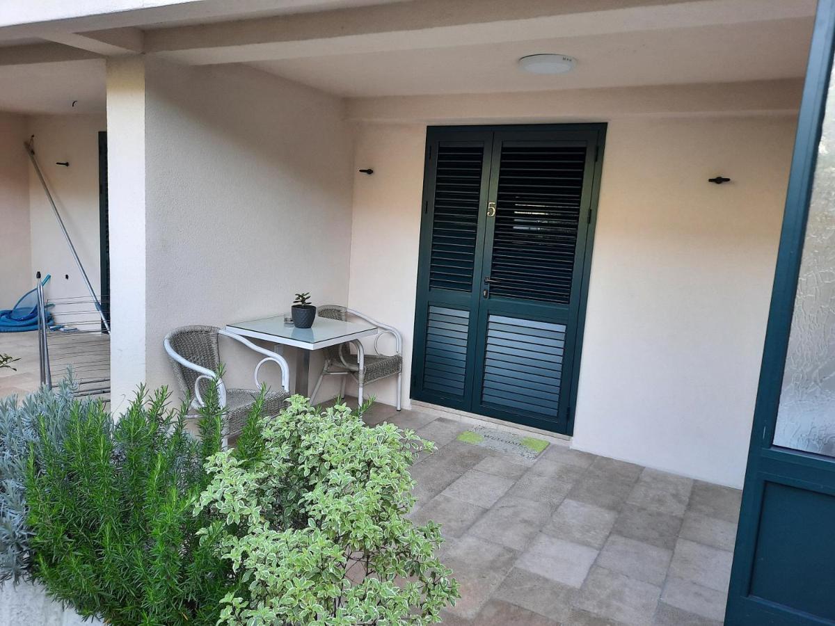 Square Point Apartments Kotor Exterior foto