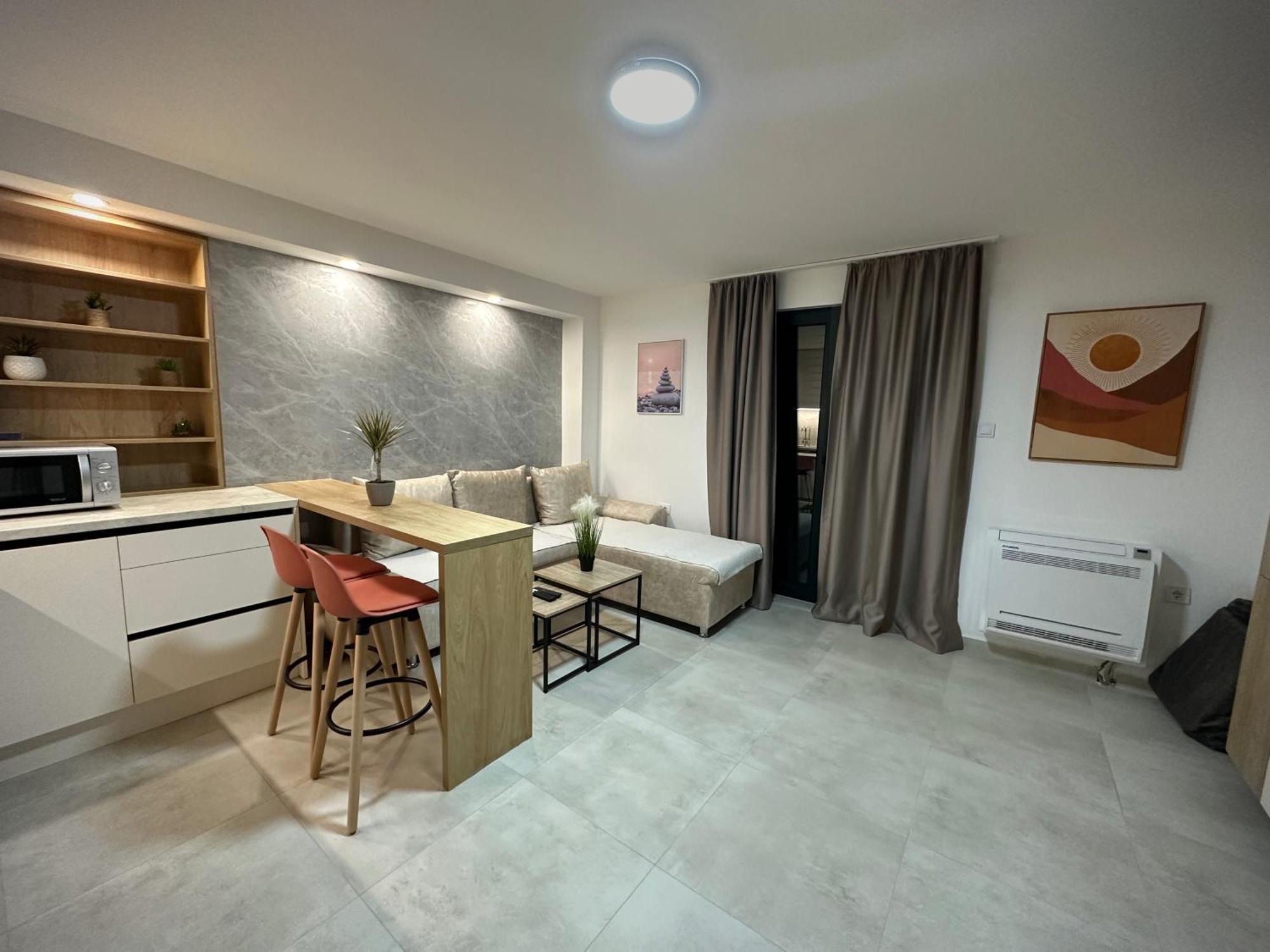 Square Point Apartments Kotor Exterior foto